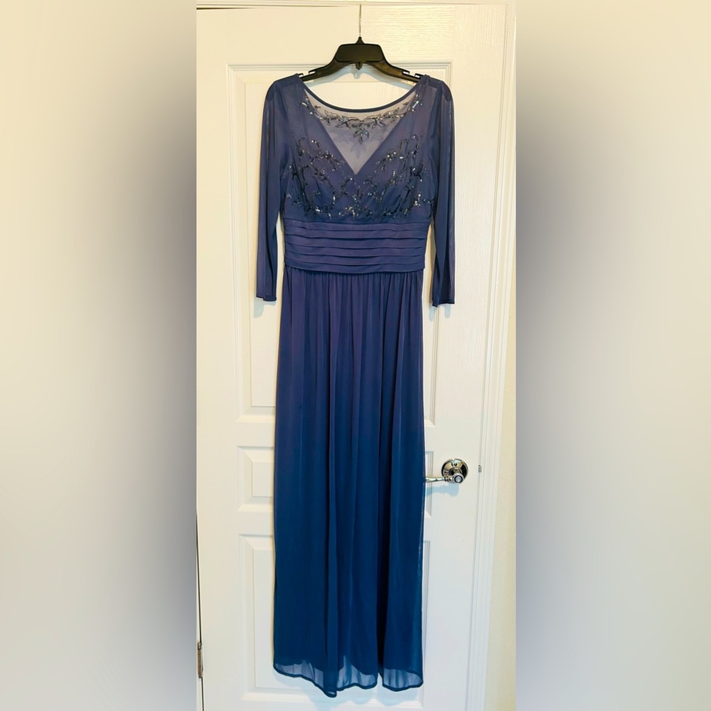 Jackie Jon New York formal gown